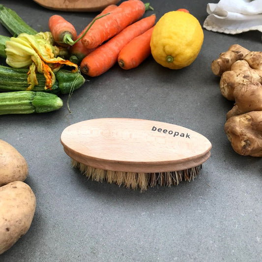 Spazzola in legno per verdure